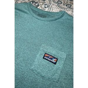 Patagonia Men's Small Short Sleeve Slim Fit Logo T-Shirt Green Pocket